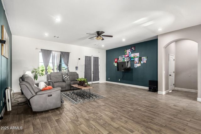 1111 S 350TH Avenue, Tonopah, AZ 85354