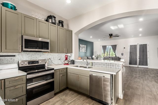 1111 S 350TH Avenue, Tonopah, AZ 85354