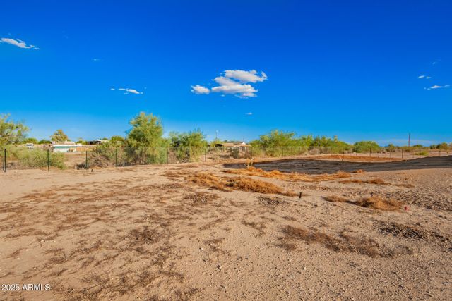 1111 S 350TH Avenue, Tonopah, AZ 85354