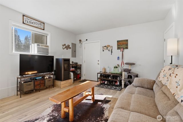 365 Black Bear Drive, Cle Elum, WA 98922