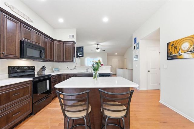 813 Emerson Drive, Belton, MO 64012