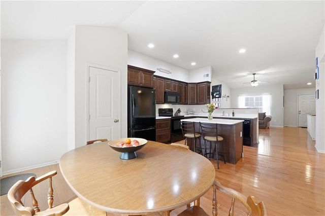813 Emerson Drive, Belton, MO 64012