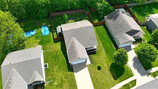 813 Emerson Drive, Belton, MO 64012
