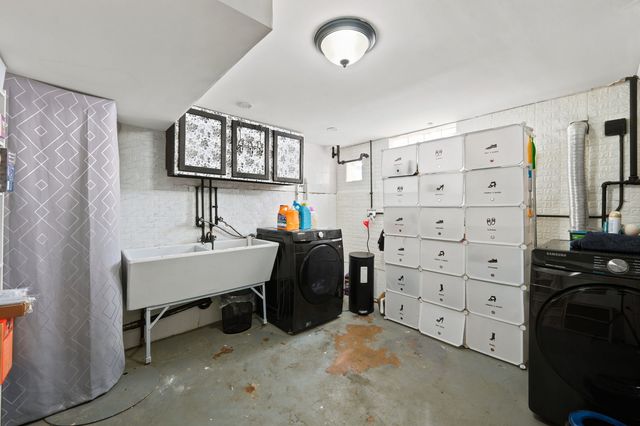 4656 25th Avenue, Schiller Park, IL 60176