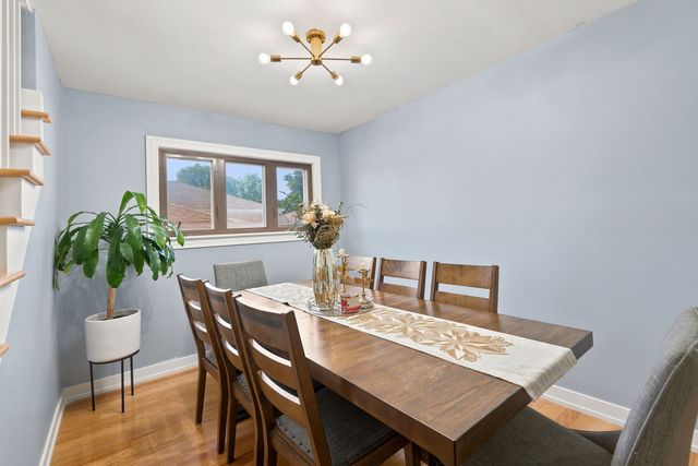 4656 25th Avenue, Schiller Park, IL 60176