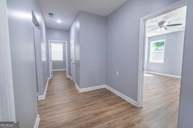 567 M L King Jr Drive, Jefferson, GA 30549