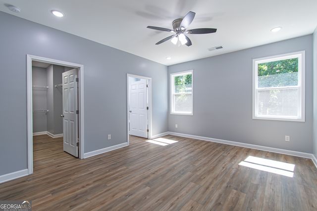 567 M L King Jr Drive, Jefferson, GA 30549
