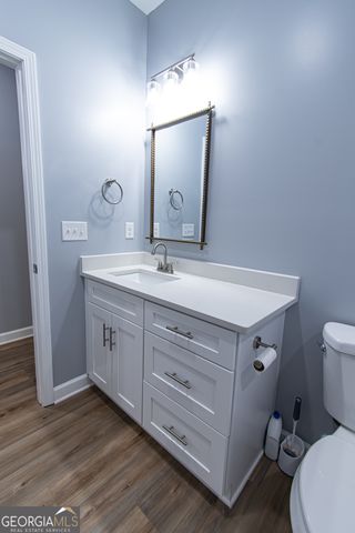 567 M L King Jr Drive, Jefferson, GA 30549