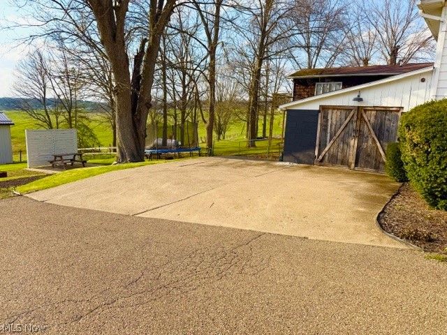 70090 Main Street, St Clairsville, OH 43950