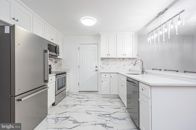 6 WEEPING WILLOW CT, Ocean Pines, MD 21811