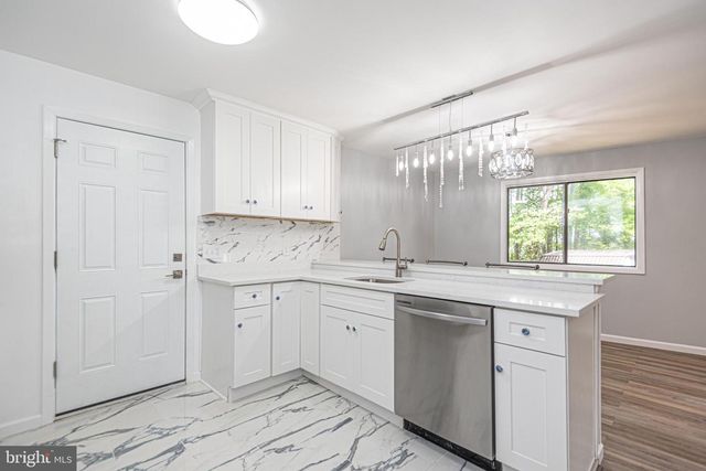 6 WEEPING WILLOW CT, Ocean Pines, MD 21811