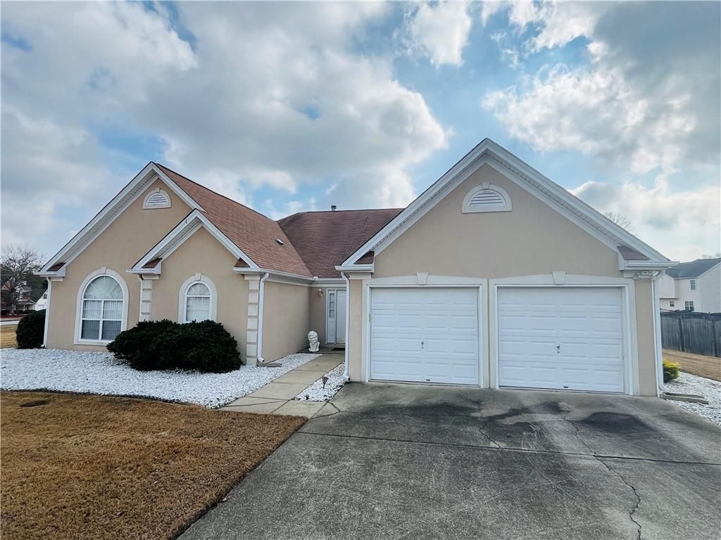 19 Meadow Crest Court, Powder Springs, GA 30127