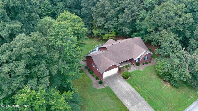 236 Bobwhite Rd, Brandenburg, KY 40108