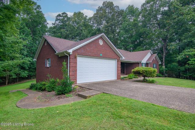236 Bobwhite Rd, Brandenburg, KY 40108