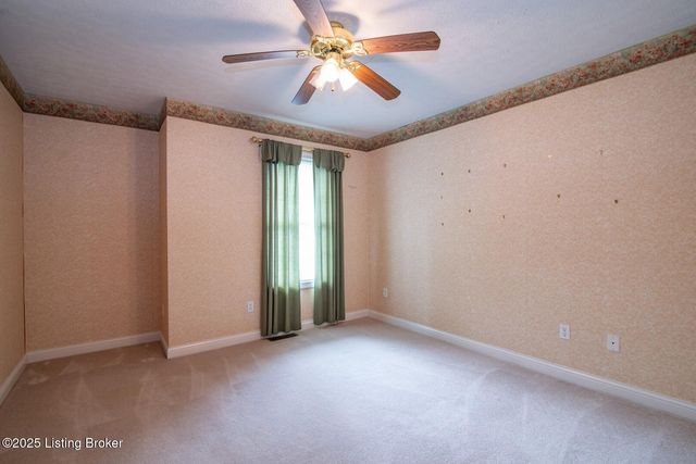 236 Bobwhite Rd, Brandenburg, KY 40108