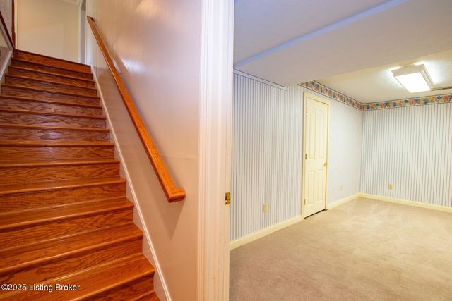 236 Bobwhite Rd, Brandenburg, KY 40108