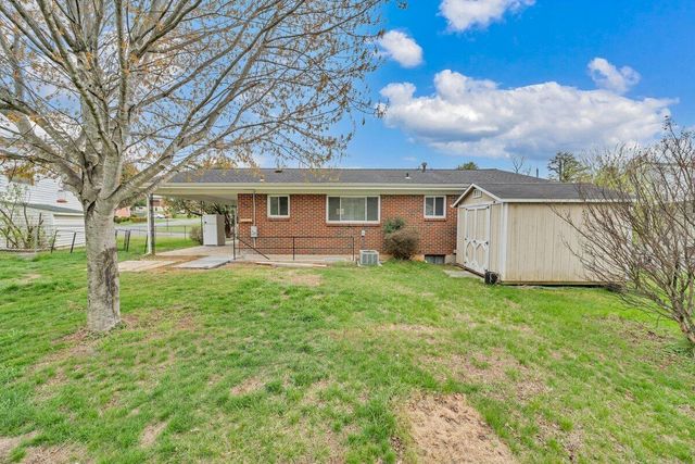 3807 Troutland AVE, Roanoke, VA 24017