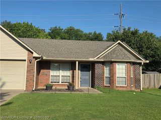 8108 Avignon, Fort Smith, AR 72908