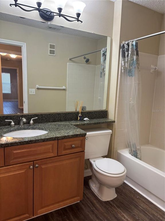 Image 17 of property listing at 11901 4TH STREET N 7107, St Petersburg, FL 33716