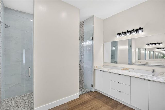 1726 SW 36th TER, Cape Coral, FL 33914
