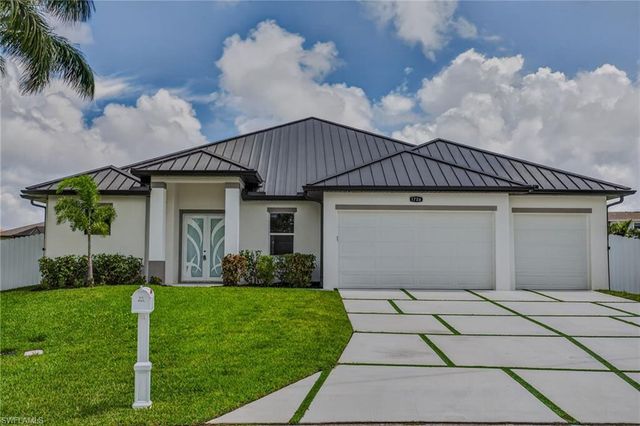 1726 SW 36th TER, Cape Coral, FL 33914