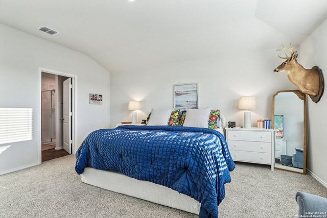 116 Middle Green, Floresville, TX 78114