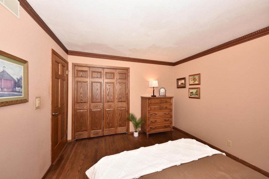 property-img