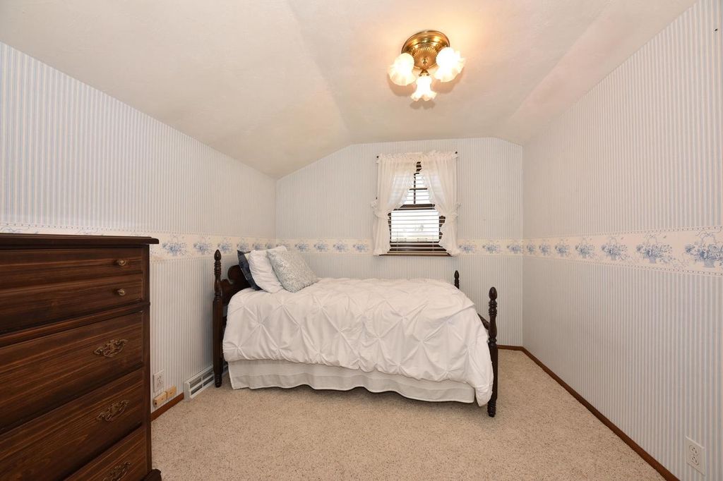 property-img