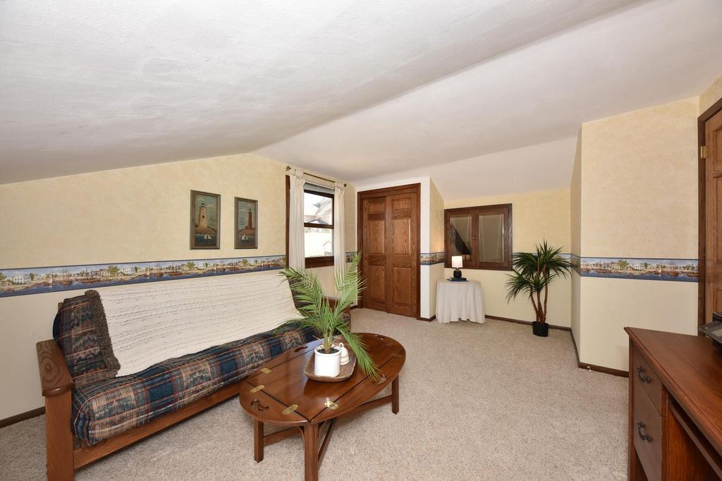 property-img