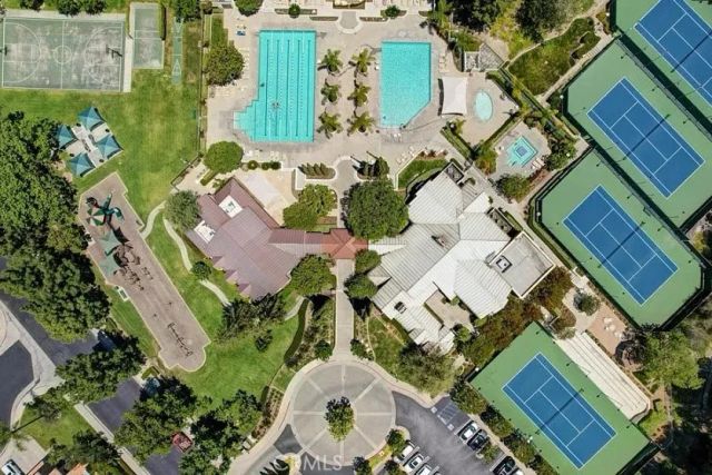 22652 Sweetmeadow, Mission Viejo, CA 92692