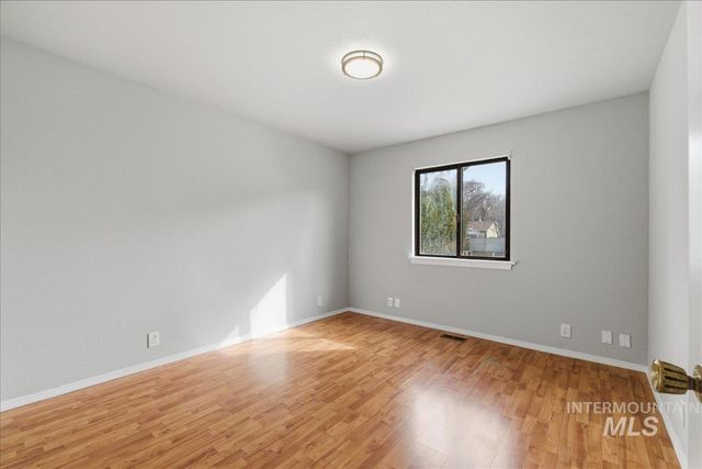 1211 W Orchard Ave, Nampa, ID 83651