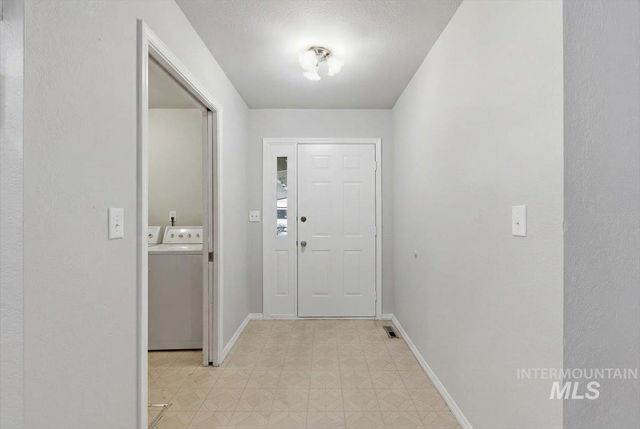 1211 W Orchard Ave, Nampa, ID 83651