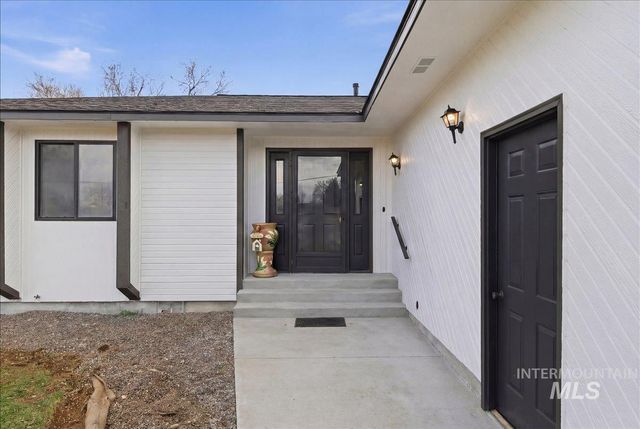 1211 W Orchard Ave, Nampa, ID 83651