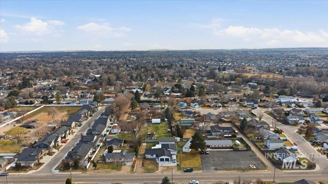 1211 W Orchard Ave, Nampa, ID 83651