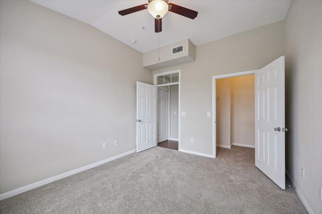 5353 Memorial Drive 1008, Houston, TX 77007