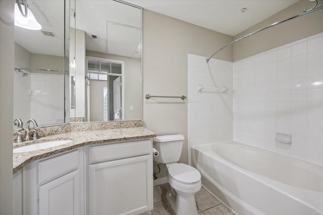 5353 Memorial Drive 1008, Houston, TX 77007