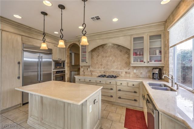 1425 Minuet Street, Henderson, NV 89052