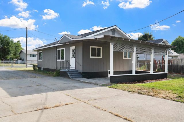 7907 E Nora Ave, Spokane Valley, WA 99212