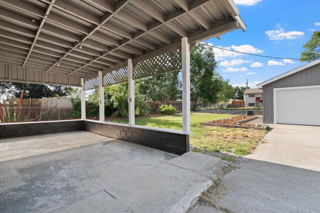 7907 E Nora Ave, Spokane Valley, WA 99212