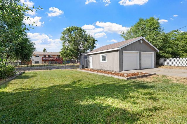 7907 E Nora Ave, Spokane Valley, WA 99212