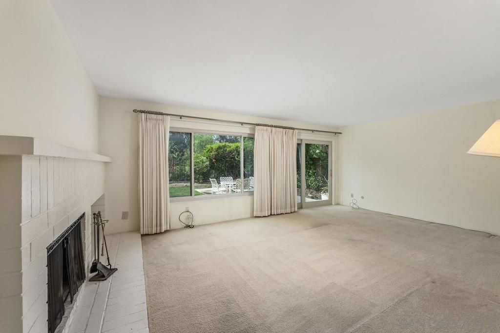 Image 12 of property listing at 10575 Canyon Lake Dr, San Diego, CA 92131