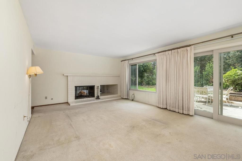 Image 13 of property listing at 10575 Canyon Lake Dr, San Diego, CA 92131