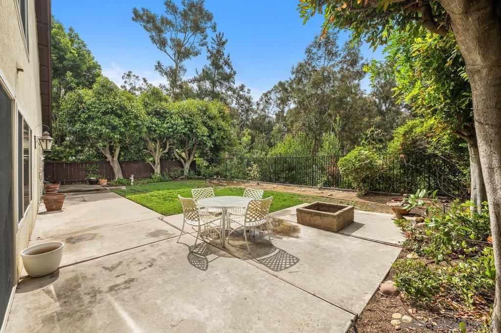 Image 26 of property listing at 10575 Canyon Lake Dr, San Diego, CA 92131