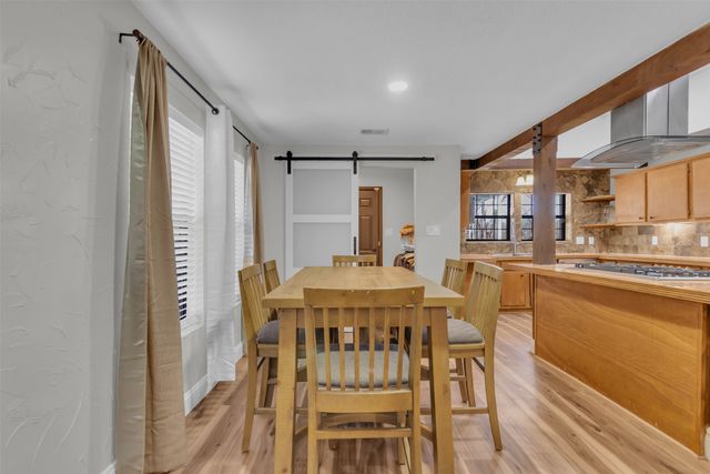 906 Griffith Avenue, Terrell, TX 75160