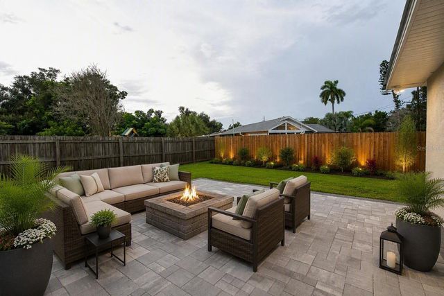 216 24TH STREET NE, Bradenton, FL 34208