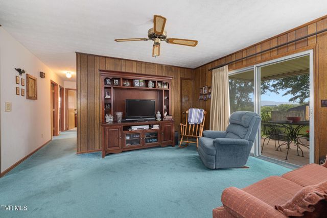 167 Hartman Drive, Jonesborough, TN 37659