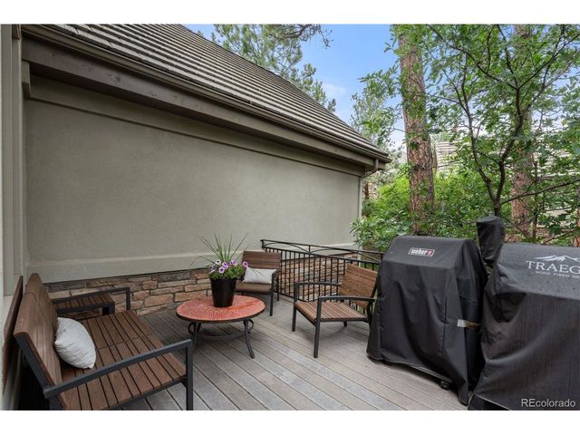 630 Country Club Ln, Castle Rock, CO 80108