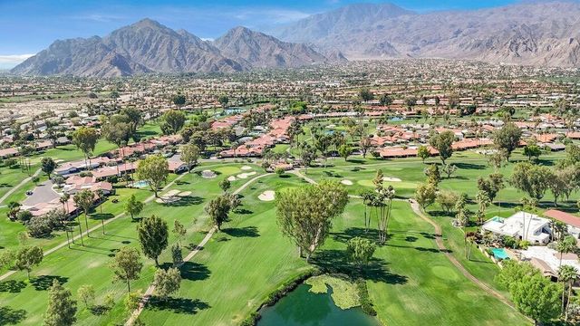 48900 Avenida El Nido, La Quinta, CA 92253