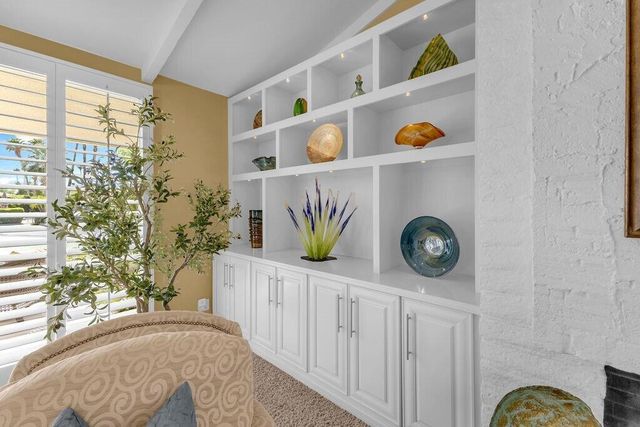 48900 Avenida El Nido, La Quinta, CA 92253