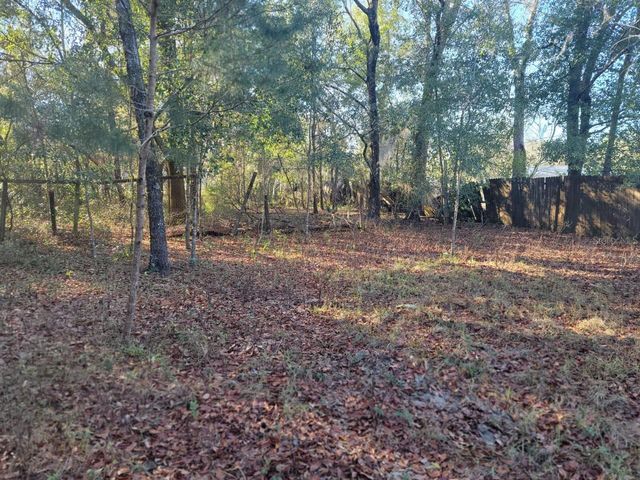 107 LAKEVIEW WAY, Interlachen, FL 32148